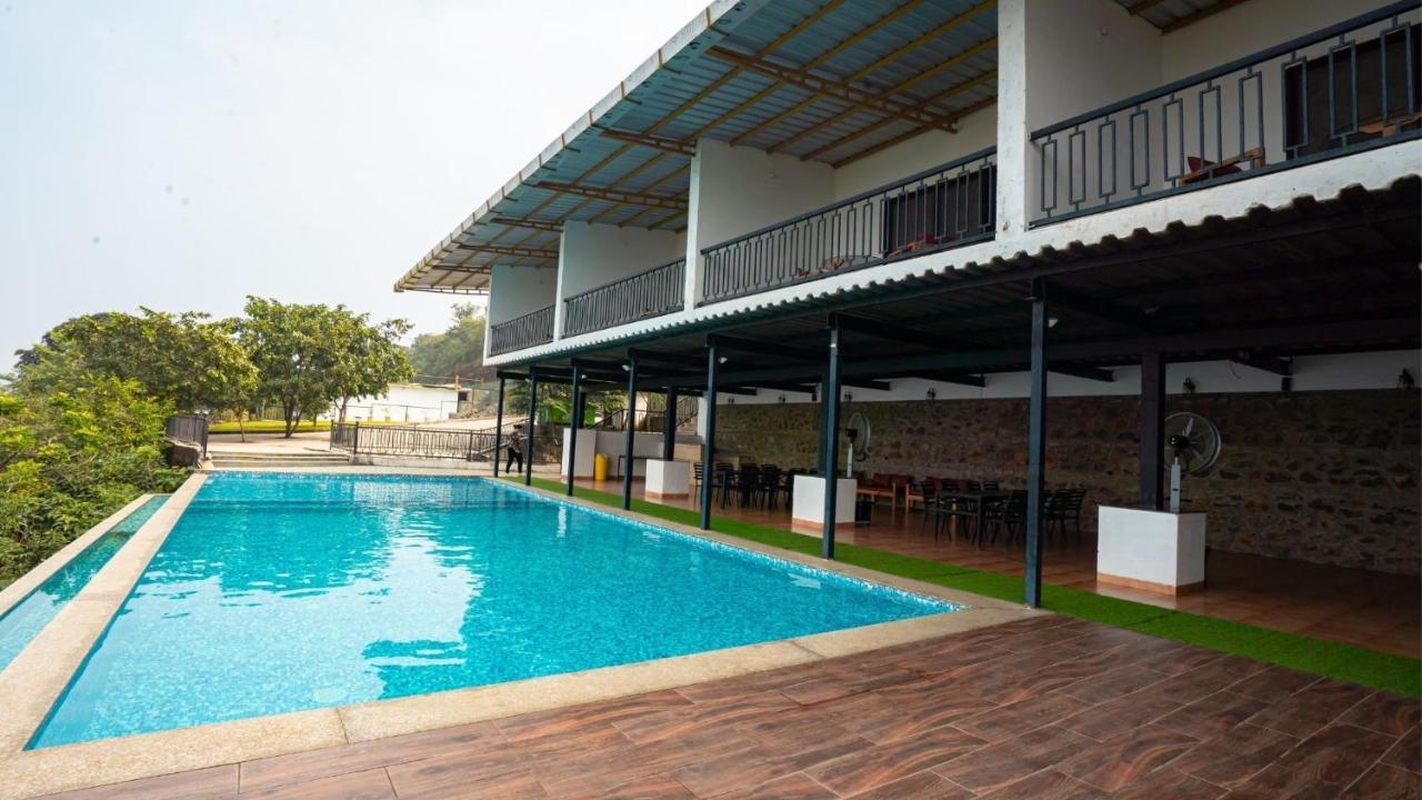 The Green Gate Resort Mulshi Exterior foto