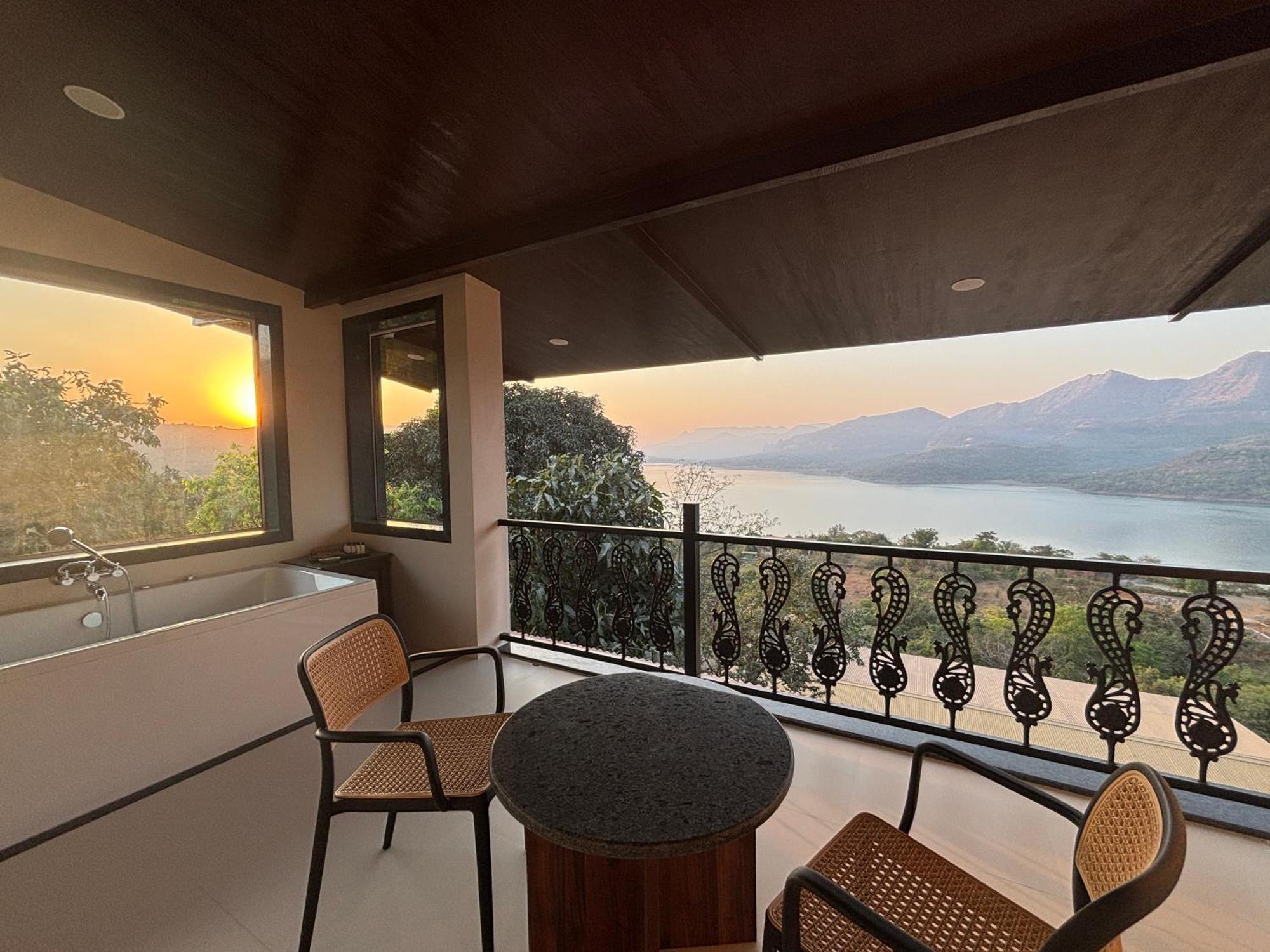 The Green Gate Resort Mulshi Exterior foto